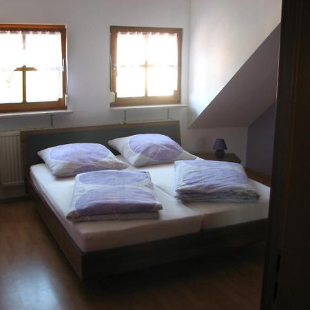 Ferienwohnung Lautner Цирндорф Екстериор снимка